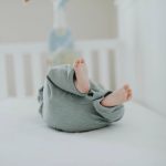 Kleed je newborn baby met de zachte kleertjes van Mijs X Merlijn